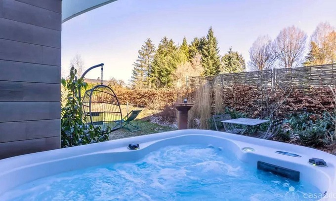 Gouvy House | Homerez - Cozy House with Jacuzzi in Gouvy