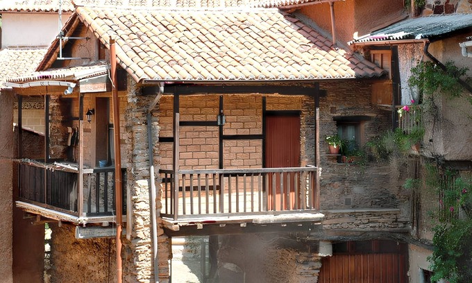 Robledillo de Gata House | Homerez - House Robledillo de Gata