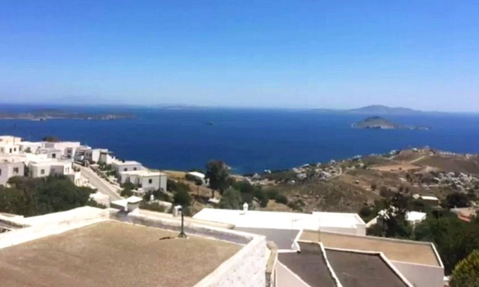Chora House | Homerez - House 1 km away from the beach for 8 ppl. with sea view at Patmos