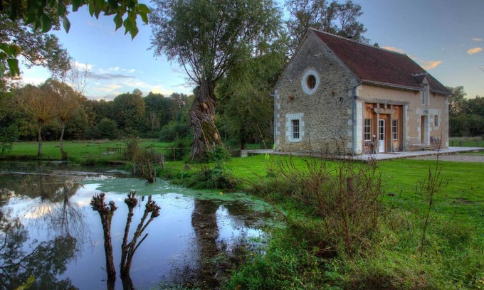 Beaumont-Village House | Homerez - House in Beaumont-Village