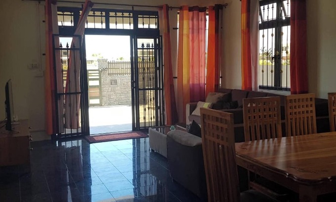 Mahebourg House | Homerez - House Mahebourg sea view