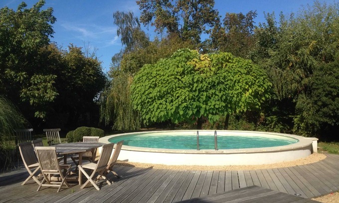 Burdinne Villa | Homerez - Ideal Villa in Burdinne with private pool