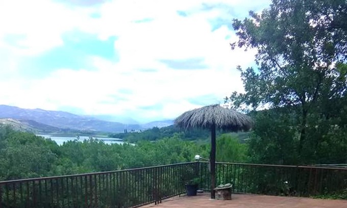 Llimiana House | Homerez - Nice house for 5 ppl. with garden and terrace at Llimiana