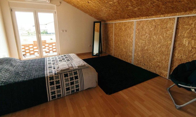 Ponte de Vagos House | Homerez - Spacious house 11 km away from the beach for 5 ppl. at Ponte de Vagos