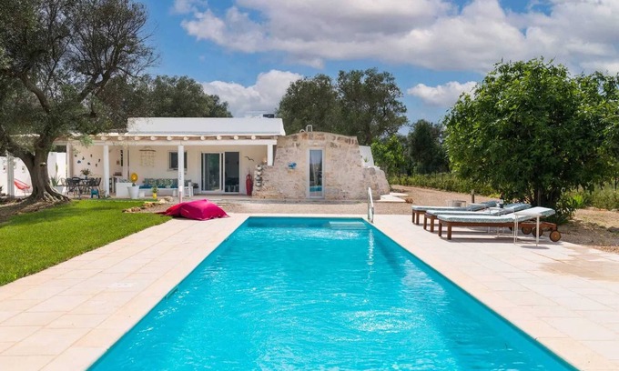 San Vito dei Normanni Villa | Homerez - Villa in San Vito dei Normanni