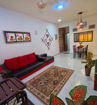 Kampung Ladang Tok Pelam Apartment | Homestay Budget Kuala Terengganu Tulipsia House
