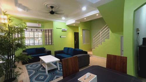 Klang House | HOMESTAY DR. Z (MUSLIM HOMESTAY)