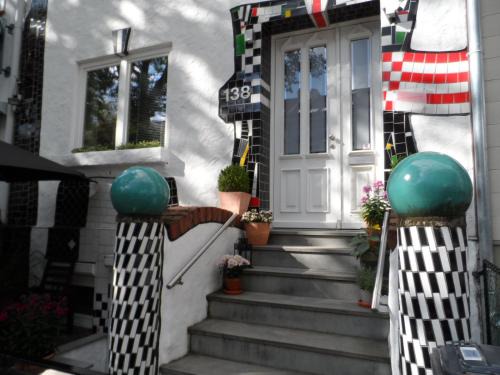 Fesenfeld House | homestay! einhundertachtunddreißig