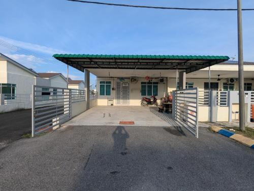 Sabak Bernam House | HOMESTAY IBUNDA Sabak Bernam