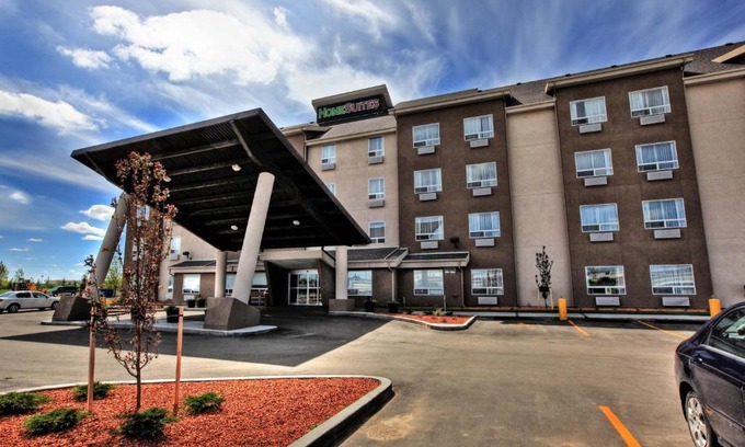 Regina Apartment | HomeSuites by D3H