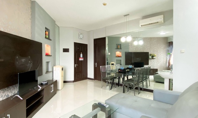 Cikarang Apartment | Homey 2Br Apartment Crown Court Executive Condominium