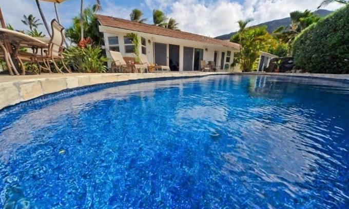 Hawaii Kai House | Honolulu Waterfront Oasis
