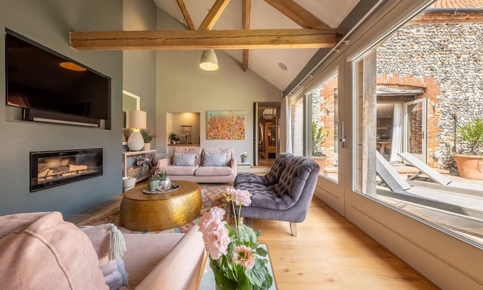 Warham House | Horse Yard Barn, Warham, Norfolk