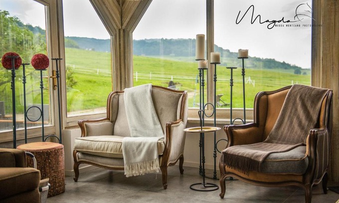 Hoghilag Cabin | Horses & Style