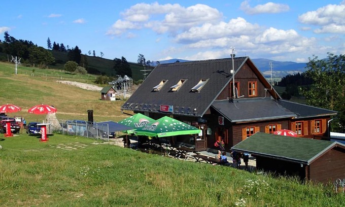 Hyncice pod Susinou House | Hospůdka u vleku