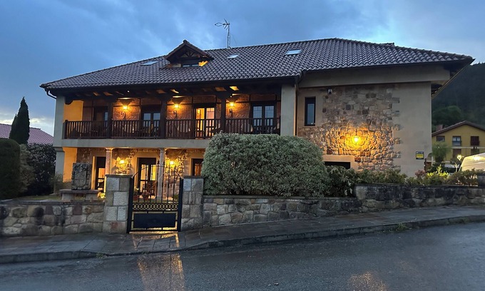 Socobio Hotel | Hospedería Rural Santa Cruz