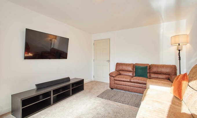 Blaydon on Tyne House | Host & Stay | Aronora Guest House