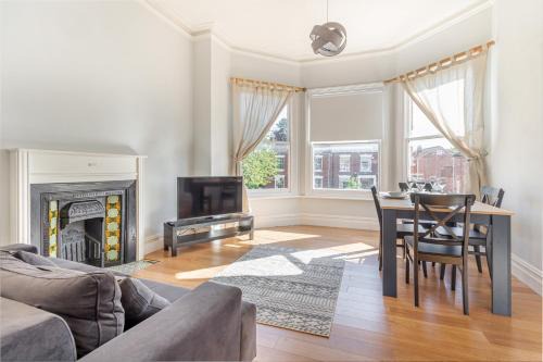 Lower Wick Apartment | Host & Stay - Droitwich Road Dwelling