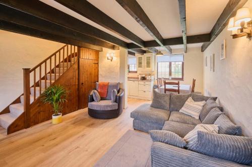 North Buckland House | Host & Stay - Providence Cottage