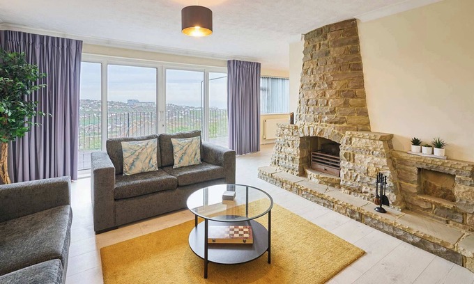 Saltdean House | Host & Stay | Saltdean Sea View