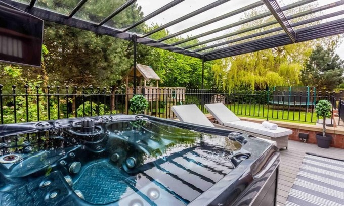 Hartlepool House | Host & Stay | The Grove