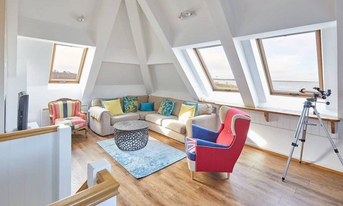 Waren Mill Apartment | Host & Stay | The Watchtower