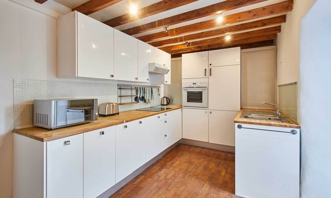 Trefor House | Host & Stay | Trefor Cottage