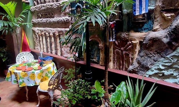 Old Havana Bed & Breakfast | Hostal Calle Habana 559