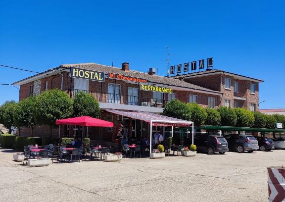 Castildelgado House | HOSTAL EL CHOCOLATERO