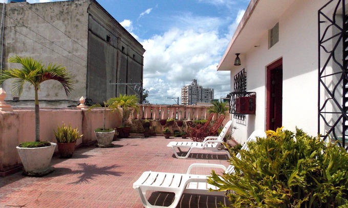 Camaguey Hotel | Hostal Italia