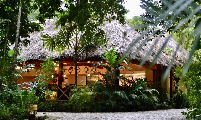 Tikal National Park Hostel | Hostal Jungle Lodge Tikal