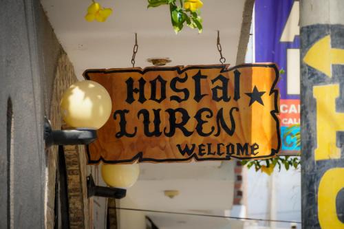 Nazca House | Hostal Luren - Parking