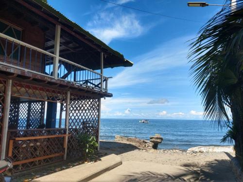 Capurgana House | Hostal Marlin Azul