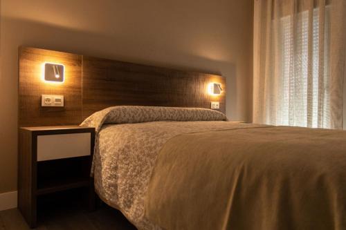 Tejeda de Tietar House | Hostal Restaurante Los Rosales