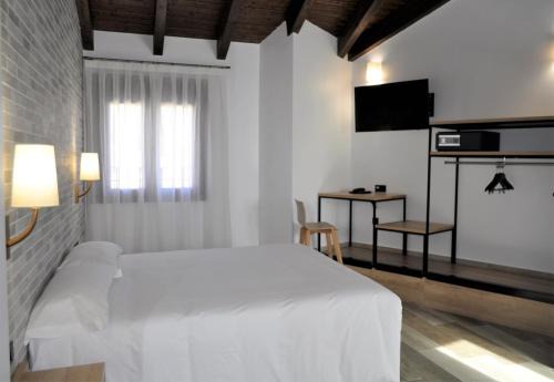 Brihuega Hotel | Hostal Restaurante Villa de Brihuega