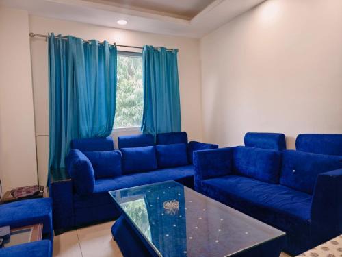 Lajpat Nagar Apartment | Hostmystay- 2bhk! Lajpat nagar market