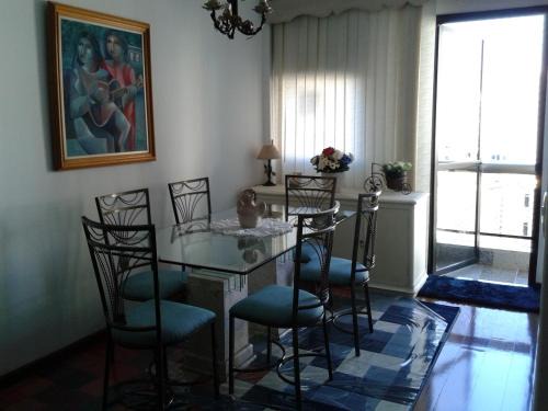 Tijuca Bed & Breakfast | Hosts in Rio Homestay