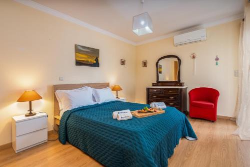 Vila Real Santo Antonio Apartment | HostWise – Bright & Spacious Flat
