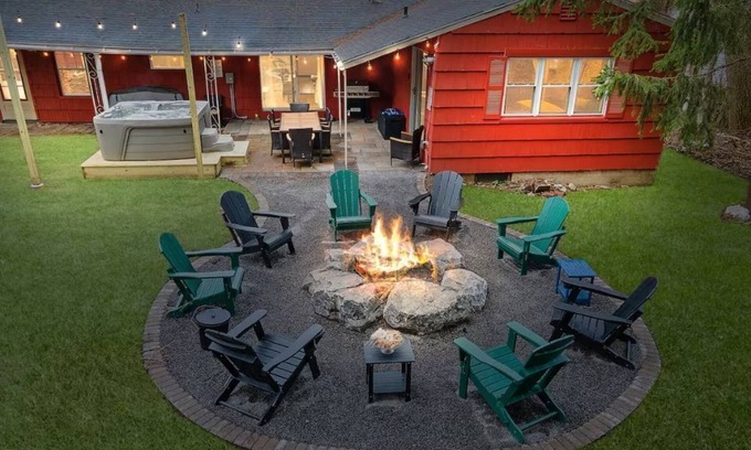 Syracuse House | Hot Tub, Game Room, Near SU, sleeps 10