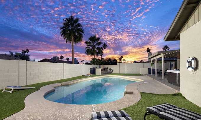 La Paz At Desert Springs House | HOT TUB HEATED POOL Close to Dining & Shopping