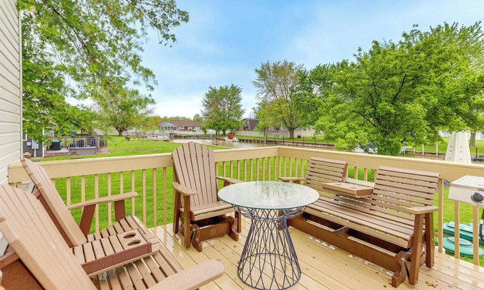 Port Clinton House | Hot Tub, Lake Access, & Dock: Port Clinton Retreat
