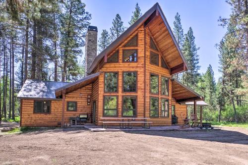 Garden Valley House | Hot Tub Soaks and River Fun Cabin in Garden Valley
