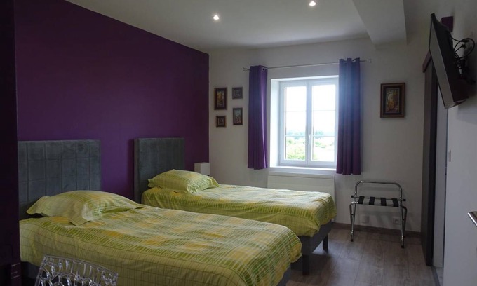 Montillot Hotel | Hotel ∙ 1 bedroom ∙ 2 guests