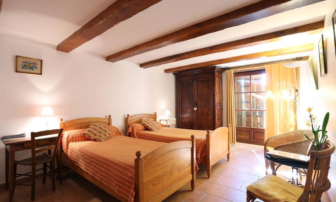 Vaour Hotel | Hotel ∙ 1 bedroom ∙ 2 guests