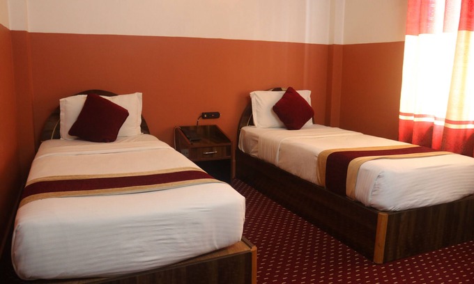 Sainbu Hotel | Hotel Aakansh