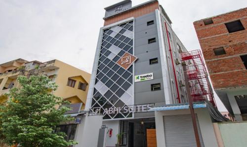Guntur Hotel | Hotel Abhi Suites