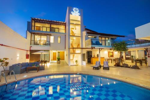 Bahia de la Academia Hotel | Hotel Acacia