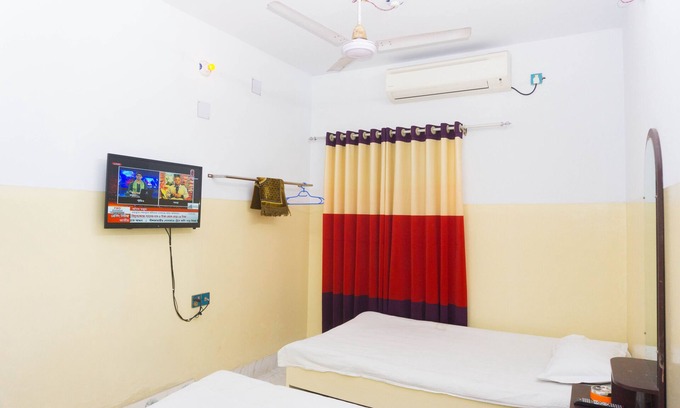 Dhaka Hotel | Hotel Al Sarwar - Deluxe Twin Room