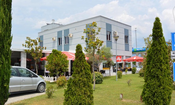 Preze Hotel | Hotel Alpet