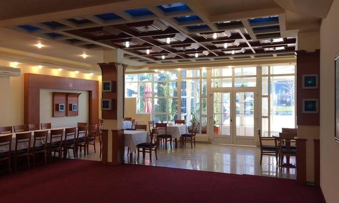Pristina Hotel | Hotel Apollonia